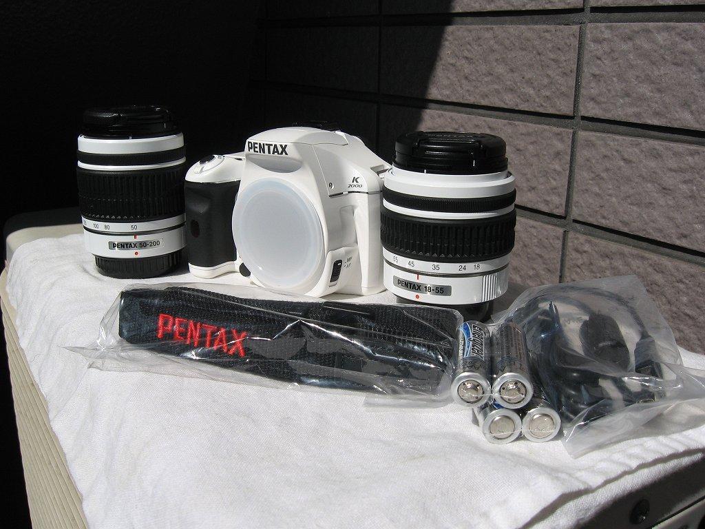 第48号 PENTAX K2000 white / TWIN ZOOM LENS SET: あさぺんのへや