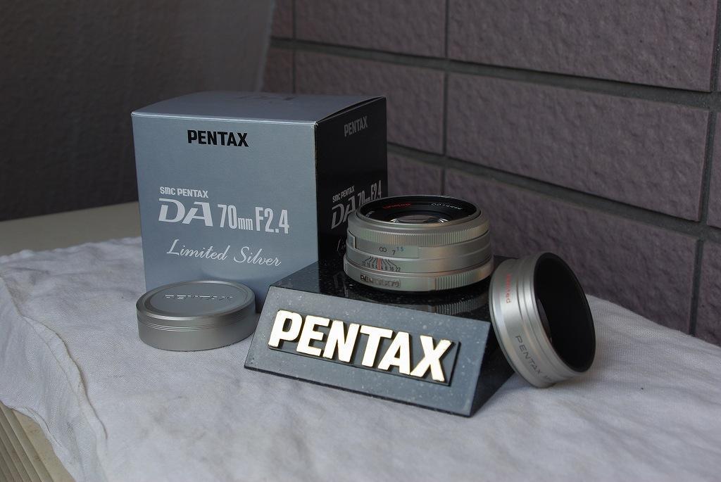 PENTAX 70mm F2.4 Limited シルバー